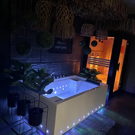 Doki Ala Bali, Thali With Jacuzzi & Sauna