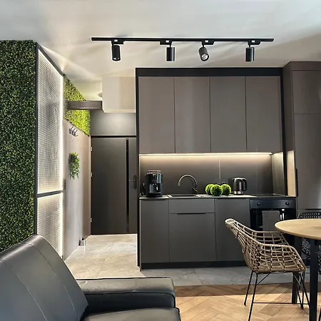 Doki With Jacuzzi & Sauna Appartamento