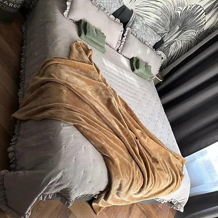 Doki With Jacuzzi & Sauna Appartamento *